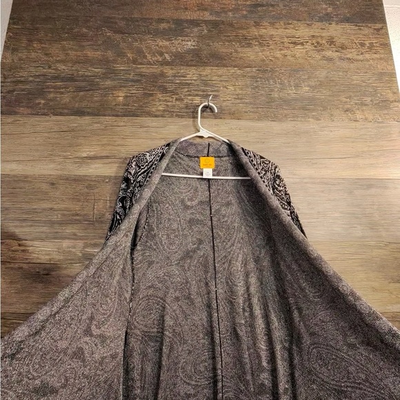Ruby Rd. Black and Gray Paisley Cardigan - Picture 6 of 10